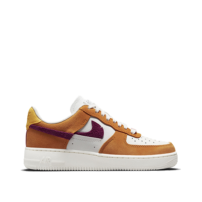 Nike Air Force 1 LXX utcai cipő DQ0858100-37,5
